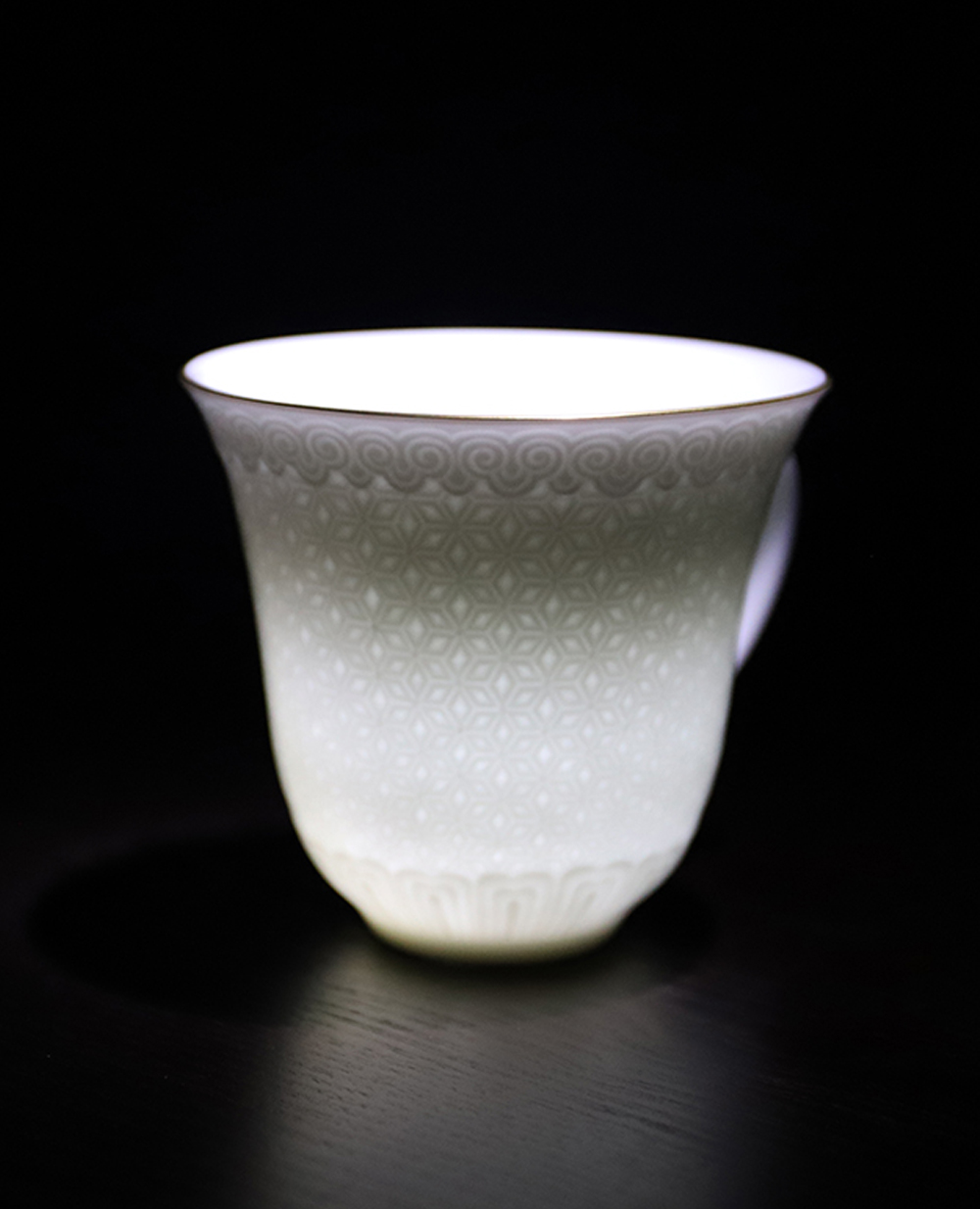  Luxury Porcelain Gifts｜Handcrafted & Customizable Jingdezhen Porcelain - 1320℃ Craftsmanship, Lotus